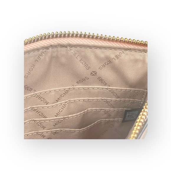 Michael Kors ❤︎︎ Adele Jet Set XL Zip Clutch ❤︎︎ Ballet Pink ❤︎︎ Gold Heart Stud - Picture 10 of 16